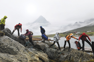 亚洲国产精品无码AV久久久